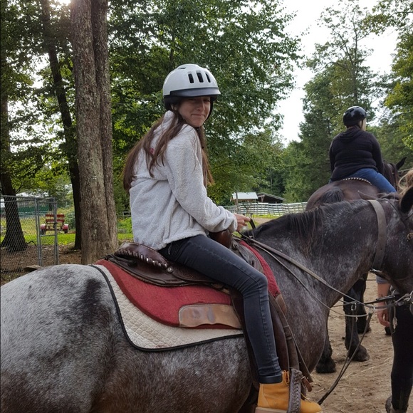 Meet your Posher, Tammy - Picture 4 of 7